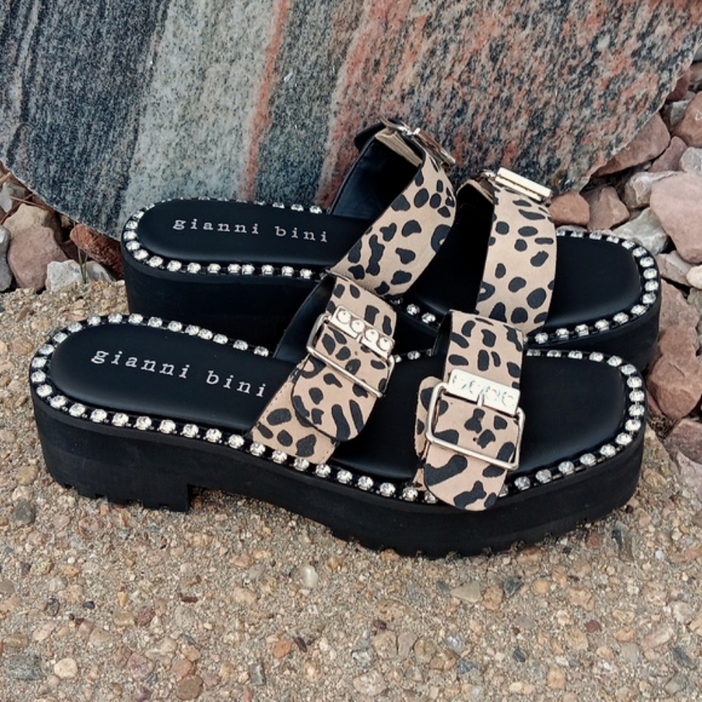 Gianni Bini 2 Buckle Strap Crystal Embellished Platform Slide Sandals Womens 8.5